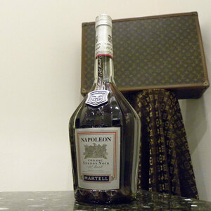 20 -years old and more!! [ not yet . plug ] Martell Napoleon koru Don nowa-ruCORDON NOIR green bottle cognac brandy 700ml 40% free shipping!!