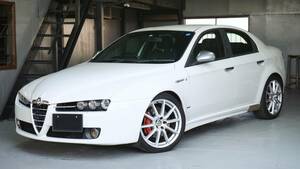 Alfa Romeo 159 ３.2JTS Q4QトロニックTI /TI専用Equipment多数/Navigation 地デジ Back camera/現vehicle確認・陸送可能