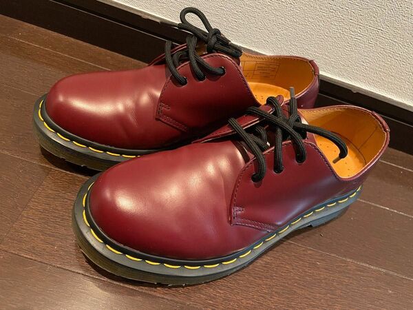 Dr Martens ドクターマーチン 3ホール チェリーレッド