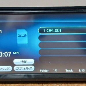 日産純正 MC311D-W フルセグ Bluetooth CD DVD SD USB メモリーナビ 地図バージョン 2014年の画像4