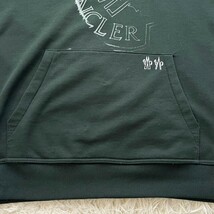 モンクレール Moncler x 1017 ALYX 9SM Logo Hoodie パーカー マグリア ロゴワッペン メンズ フロントロゴ グリーン XLサイズ相当_画像4