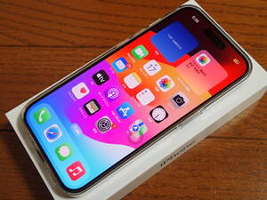 Apple アップル iPhone15 Pro 1TB SIMフリー　付属品全有 バッテリー容量100％　ブラックチタニウム