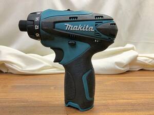 ※商品説明必読 完全不動品 ジャンク makita 充電式ドライバドリル DF030D 10.8V 588259 管240302 FRA