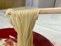 NEW 　九州とんこつラーメン　　　五木食品　　ねぎとごま油　香マイルドな豚骨スープ　おすすめ32　　　8_画像5