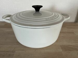 1円スタート LE CREUSET ルクルーゼ 両手鍋 白 鍋 ココットロンド ホーロー鍋 2501-22 22cm 3.4L