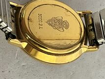 1円スタート GUCCI グッチ 腕時計 メンズ レディース ペア クォーツ ゴールド文字盤 3000.2.M 3000.2.L 2個セット _画像9