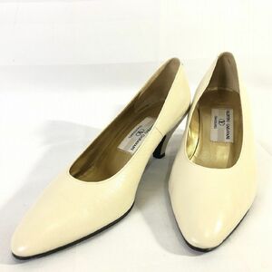 ■【Valentino Garavani】ヴァレンティノ・ガラヴァーニ/本革 パンプス[22.5cm]オフホワイト《美品》/