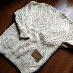 【未使用】 セーター ニット M 毛100% ウール レディース 白 ホワイト