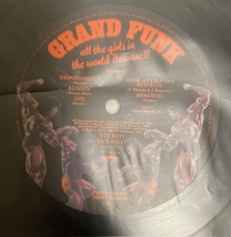 GRAND FUNK 【all the girls in the world bewave!!!】　グランドファンク・レイルロード　国内　ECS-8011S　1974年　ピンナップ付_画像2