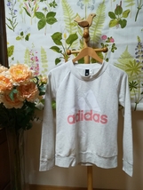 アディダス(adidas)スウェットXSサイズ♪_画像1