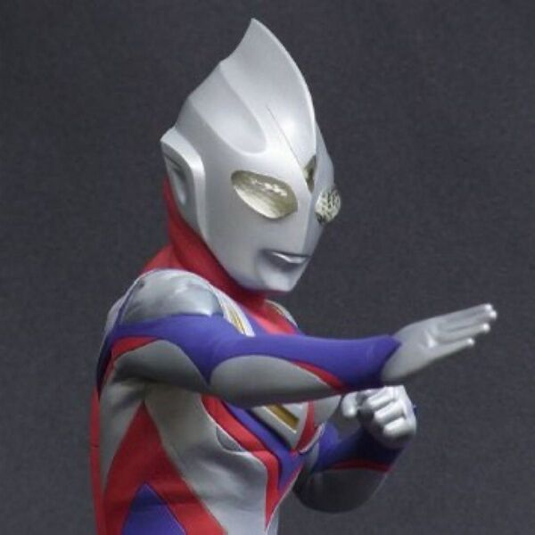 大怪獣シリーズ　エクスプラス　ウルトラマンティガ