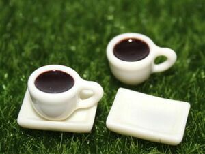 【コーヒーセット】4点　ミニチュア　ドールハウス　食器