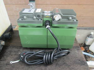 #102 vacuum pump ULVAC DA-40S single 2 used 