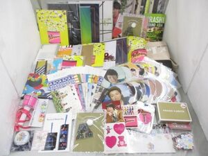 【まとめ売り 中古品】 嵐 ARASHIかるた ショッピングバッグ ペンライト 等 Live Tour 2013 LOVE 他 グッズセット