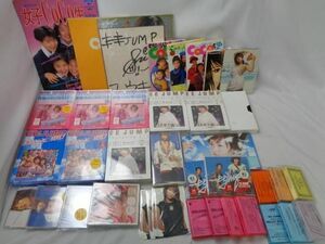 【同梱可】中古品 アーティスト EE JUMP 他 CD 色紙 カセットテープ VHS 等 グッズセット