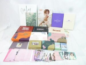 【同梱可】中古品 韓流 IZ*ONE トレカ 21枚 生写真 BLOOM°IZ CD DICON ONEDAY 等 グッズセット