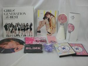 【同梱可】中古品 韓流 TWICE 少女時代 Blackpink 他 ペンライト うちわ ぬいぐるみキーホルダー 写真集 等 グッズセ