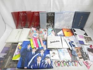 【同梱可】中古品 韓流 SEVENTEEN Attaca GOLDEN CD バスタオル スタンド付きビジュアルカード 等 グッズセット