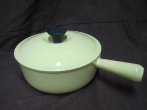 【P053】 Le Creuset　ルクルーゼ ソースパン　ホーロー　片手鍋　20cm　イエロー　調理器具