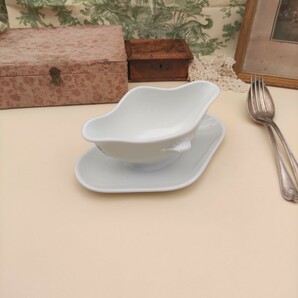 ◆フランス蚤の市直送◆ソーシエール モノグラム パリ窯 磁器 Sauciere Porcelaine Blanche Initial Parisの画像4