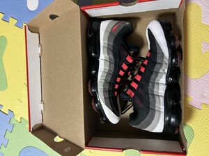 Nike Air VaporMax 95 ヴェイパーマックス ベイパーマックス NIKE AIR MAX Red スニーカー