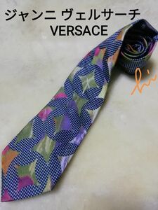 ジャンニ ヴェルサーチ　ネクタイ　VERSACE　シルク100％　イタリー製