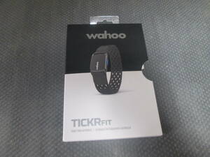 【送料385円】　wahoo TICKR FIT 心拍計　アームバンド