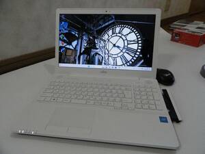 ☆☆お奨めとってもかわいい富士通 FMV LIFEBOOK AH42/Y Intel Celeron 3855U(Skylake) 1.6GHz/2コア　SSDWin11 綺麗な展示中古品 ☆☆