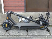 セグウェイ ninebot J-MAX G30 キックスクーター 電動キックボード 折りたたみ式 SEGWAY KickScooter 動作確認済み美品_画像8