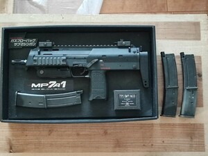 東京マルイ　MP7A1 ブラック GBB ガスガン 予備マグ付き