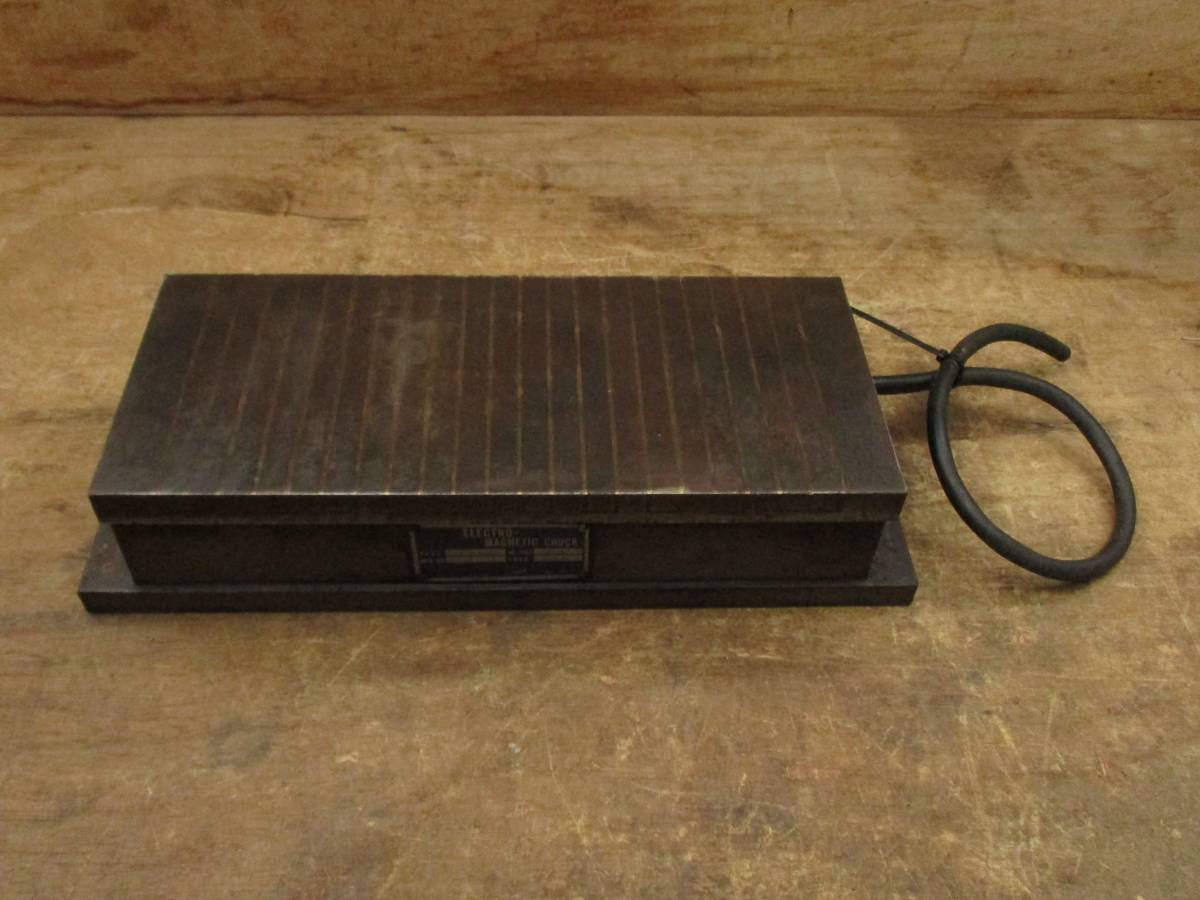 最新作の フジ、マグネットチャック、タテ150×ヨコ350×タカサ60
