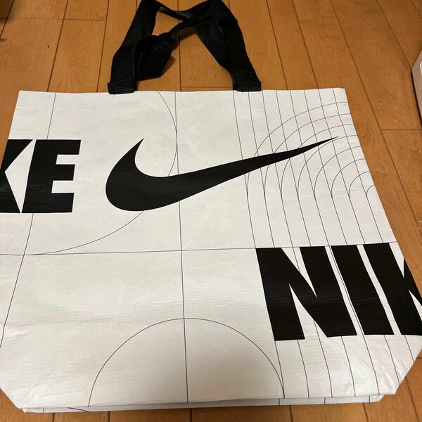 NIKE エコバック　Ｍ