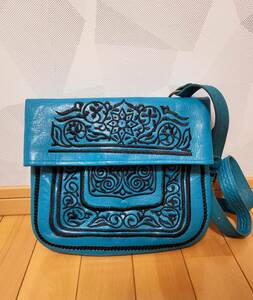 [ new goods unused ]MALAIKA ethnic fashion bell bell embroidery leather shoulder bag mountain sheep leather 