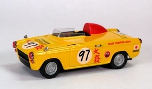 送料無料 Q-MODEL 1966マカオＧＰ ダイハツコンパーノ スパイダー ＃97 吉田号