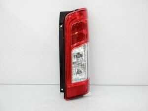 T01261 NV350 キャラバン E26 後期 右テールランプ LED ICHIKOH D209 CARAVAN