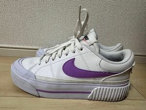 NIKE コート レガシー リフト ホワイトパープル 22.5