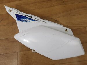 中古現状入庫　カワサキ社製　KLX250ファイナル　左サイドカバー　傷あり割れあり