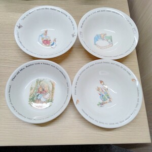 ウェッジウッド Wedgwood ピーターラビット 旧刻印 英国製 ボール 4枚 直径 14.5ｃｍ 高さ4.5ｃｍ 皿