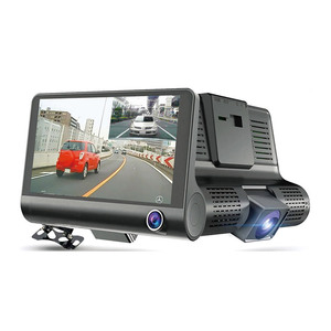●新型3画面同時記録　ドライブレコーダー　駐車監視モード付定価6980円　H6374富