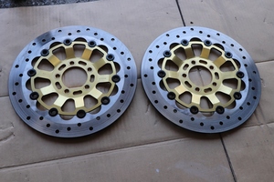 １円～　サンスター　ディスクローター　300ｍｍ　サンスター ゼファー400 ZRX400 GPZ1100 GPZ900R ゼファー750 ZR-7 ZZR400 