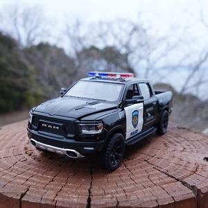 【送料350円】 ミニカー 2019ＲＡＭ 1500 ポリス 警察車両 ＰＯＬＩＣＥ