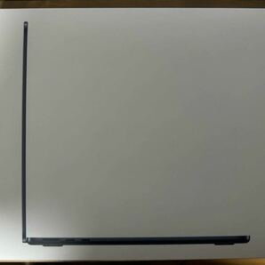 MacBook Air 13インチ Apple M2チップ搭載モデル [2022年モデル /SSD 256GB /メモリ 8GB /8コアCPUと8コアGPU ] ミッドナイト MLY33J/Aの画像1