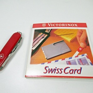 ☆[A44]VICTORINOX ビクトリノックス カデットE 2.2501＆Swiss Card 2点セット 旧ロゴ 十徳ナイフ キャンプ アウトドアの画像2