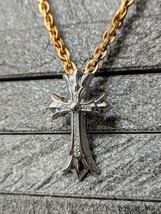 【2024年購入!!】クロムハーツ　CHROME HEARTS　18kWG ダブルクロス　パヴェダイヤ　ペンダント　ネックレス　インボイス　22kとも相性◎_画像4