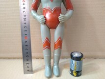 70年代放送当時物・帰ってきたウルトラマン　スタンダードサイズ　29.5cm　ソフビ製　中古美品　ブルマーク製　ウルトラマンジャック_画像3