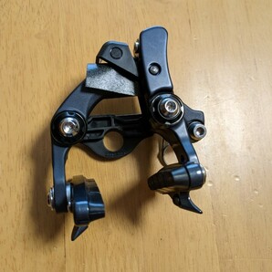 新品未使用 Shimano Ultegra BR-R8010-R リア ダイレクトマウント キャリパーブレーキ シマノ アルテグラ ボトムブラケットの画像2