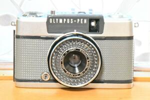 フィルムカメラ OLYMPUS PEN EES-2 olympus インスタ イルミネーション【中古】【オーバーホール済】