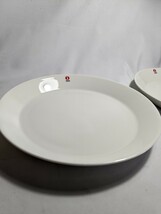 iittala　イッタラ 素敵なプレート/皿2枚 TEEMA ティーマ ホワイト 23cm フィンランド製 キッチンカフェ雑貨 北欧　おしゃれ_画像3