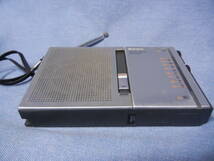 SONY FM/AM　RECEVER　ICF-7500　携帯ラジオ　電池式　通電　作動品 _画像5