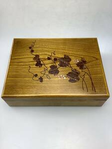 Y2035 桜皮細工 工芸品 木製文箱 螺鈿細工あり 中古